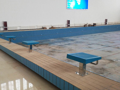 宁夏盐池县体育局泳池设备工程项目开始施工